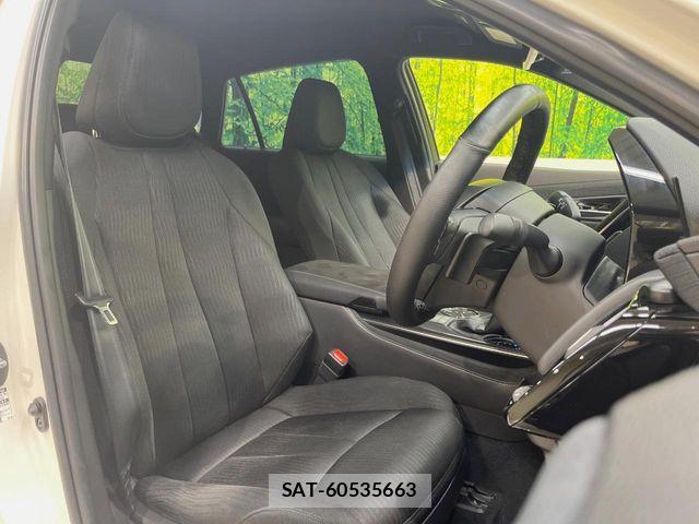 Toyota CROWN SEDAN 2019-02 7615784-8