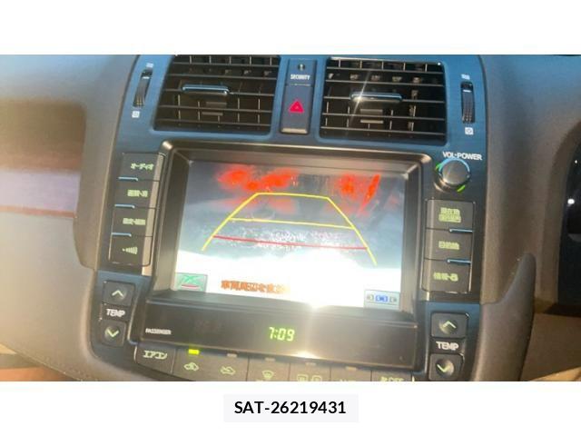 Toyota CROWN SEDAN 2008-11 7722175-14