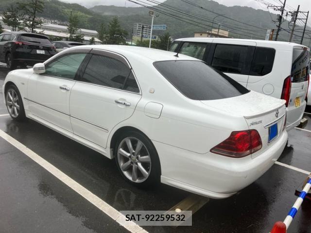 Toyota CROWN SEDAN 2007-09 7722192-3