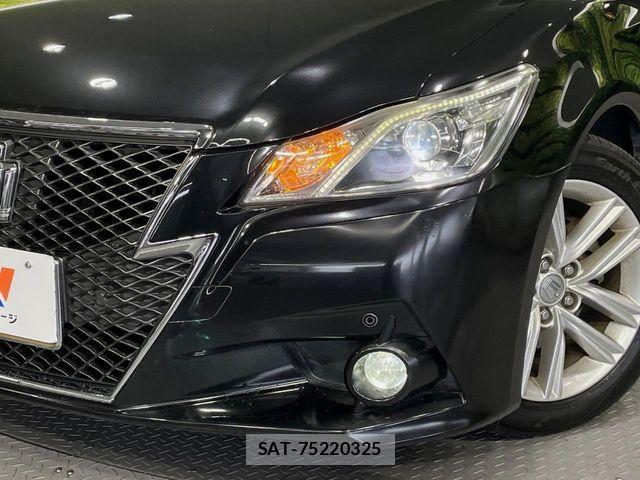 Toyota CROWN SEDAN 2013-01 7722165-11