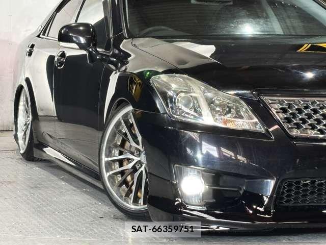 Toyota CROWN SEDAN 2011-03 7722163-1