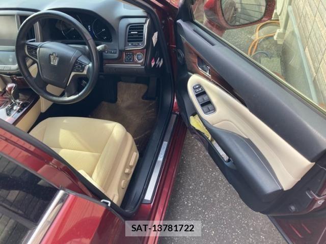Toyota CROWN SEDAN 2013-12 7722173-13