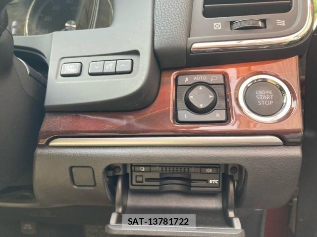 Toyota CROWN SEDAN 2013-12 7722173-19