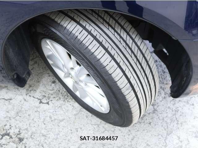 Toyota CROWN SEDAN 2007-08 7722176-9