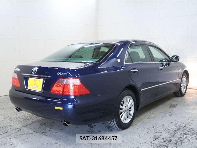 Toyota CROWN SEDAN 2007-08 7722176-18
