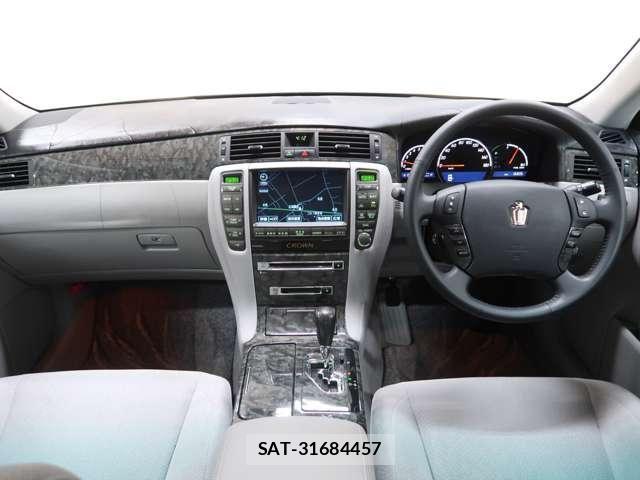 Toyota CROWN SEDAN 2007-08 7722176-2