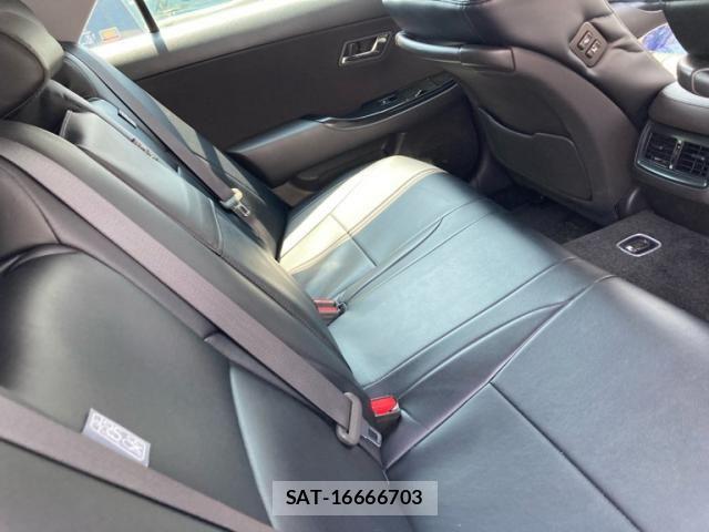 Toyota CROWN SEDAN 2009-12 7722185-18