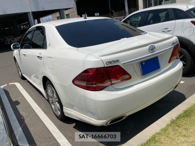Toyota CROWN SEDAN 2009-12 7722185-7