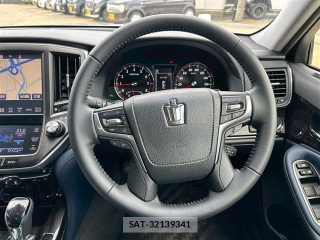 Toyota CROWN SEDAN 2016-10 7722161-25