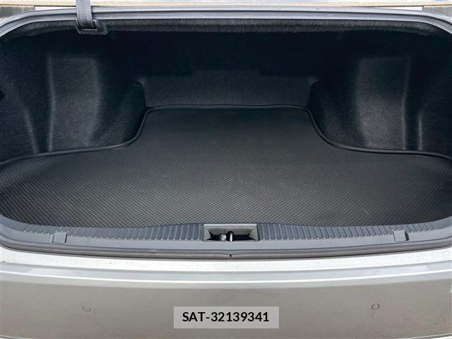 Toyota CROWN SEDAN 2016-10 7722161-6