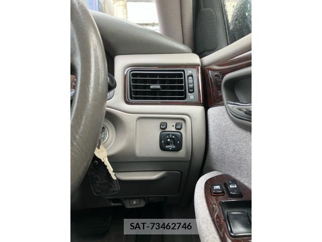 Toyota CROWN SEDAN 2003-10 7722194-16