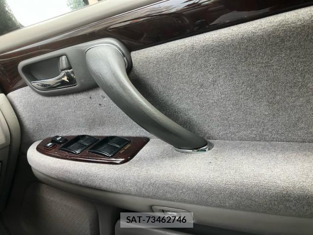 Toyota CROWN SEDAN 2003-10 7722194-17