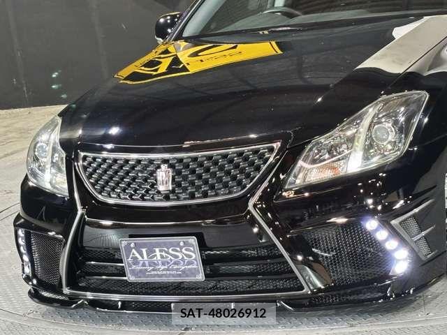 Toyota CROWN SEDAN 2011-11 7722166-5