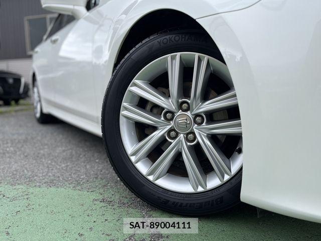 Toyota CROWN SEDAN 2015-04 7722164-26