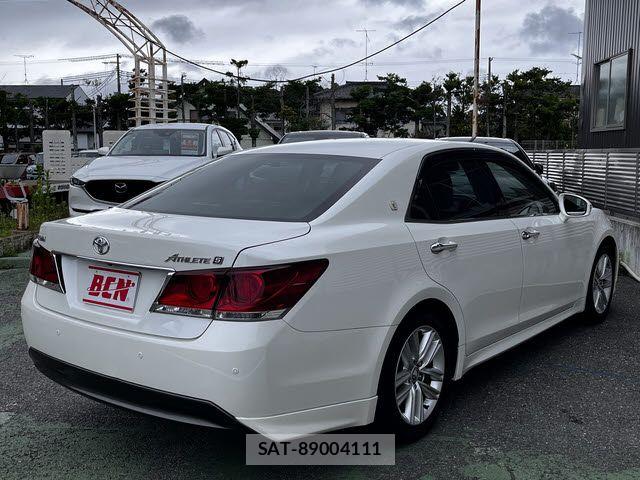 Toyota CROWN SEDAN 2015-04 7722164-2