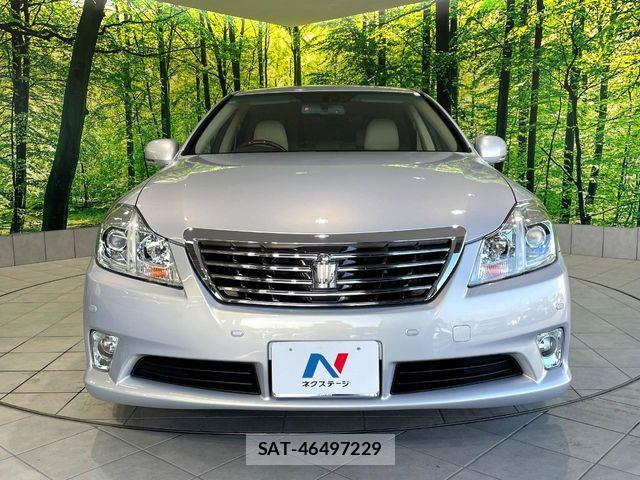 Toyota CROWN SEDAN 2011-10 7783813-13