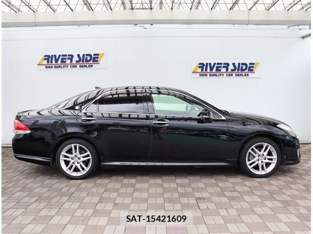 Toyota CROWN SEDAN 2012-10 7783821-4
