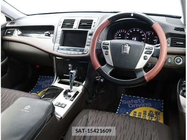 Toyota CROWN SEDAN 2012-10 7783821-6