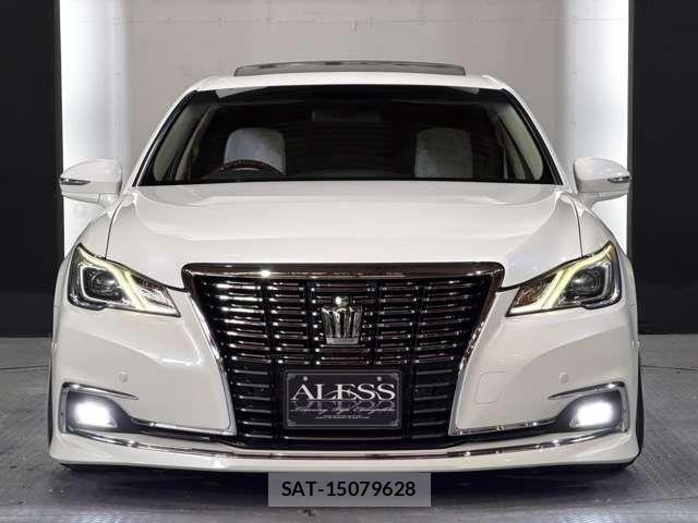 Toyota CROWN SEDAN 2013-02 7783822-8