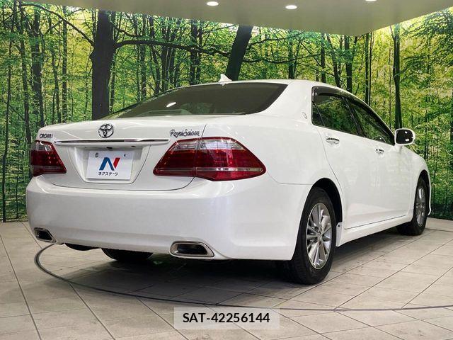 Toyota CROWN SEDAN 2010-03 7783819-16