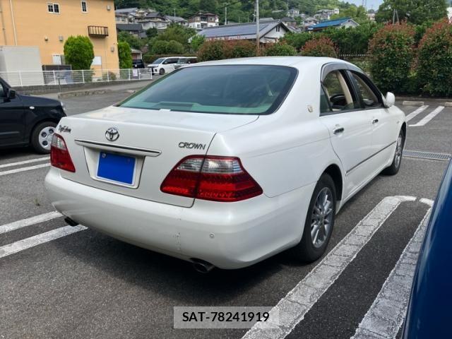 Toyota CROWN SEDAN 2007-12 7783788-3