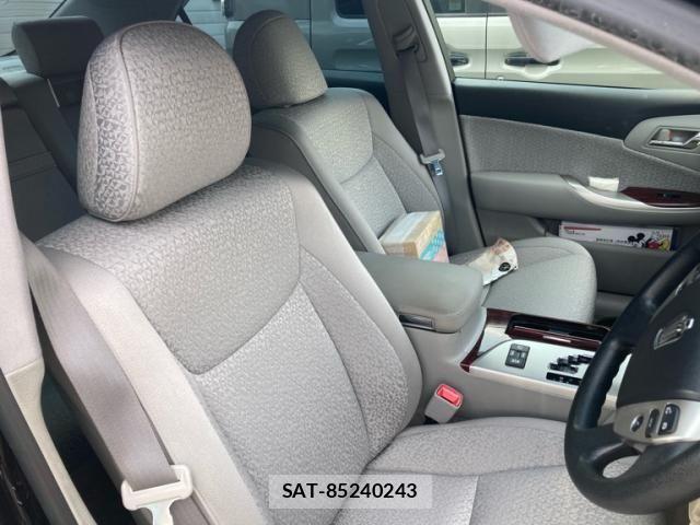 Toyota CROWN SEDAN 2012-03 7783806-12