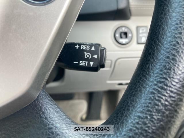 Toyota CROWN SEDAN 2012-03 7783806-15