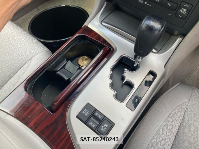 Toyota CROWN SEDAN 2012-03 7783806-20