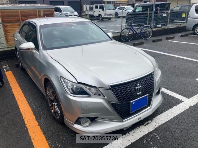 Toyota CROWN SEDAN 2013-10 7783820-0