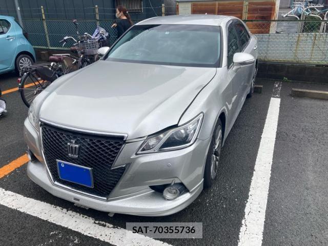 Toyota CROWN SEDAN 2013-10 7783820-1