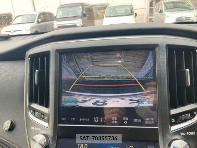Toyota CROWN SEDAN 2013-10 7783820-22