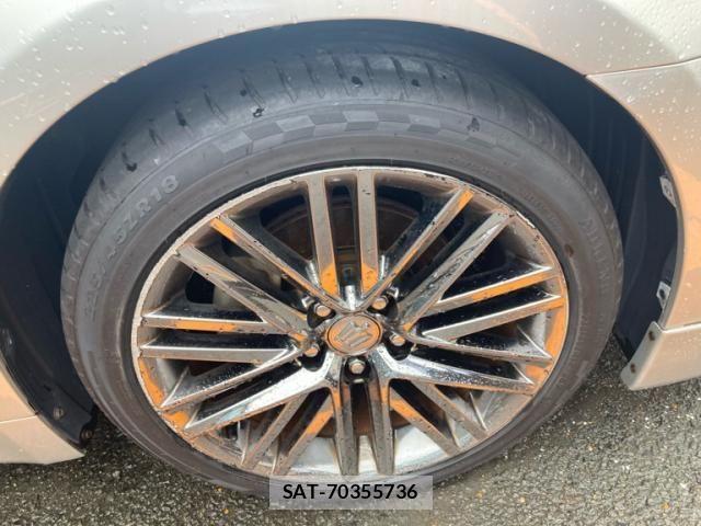 Toyota CROWN SEDAN 2013-10 7783820-4