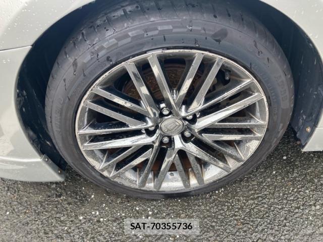 Toyota CROWN SEDAN 2013-10 7783820-7