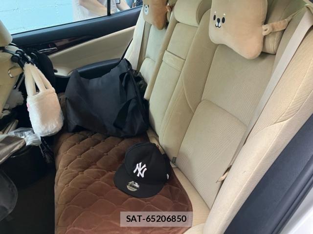 Toyota CROWN SEDAN 2014-06 7783807-11