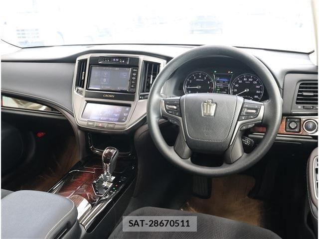 Toyota CROWN SEDAN 2018-03 7875883-1