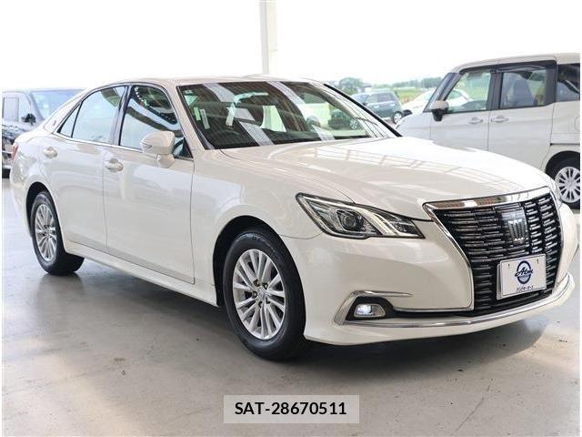 Toyota CROWN SEDAN 2018-03 7875883-20