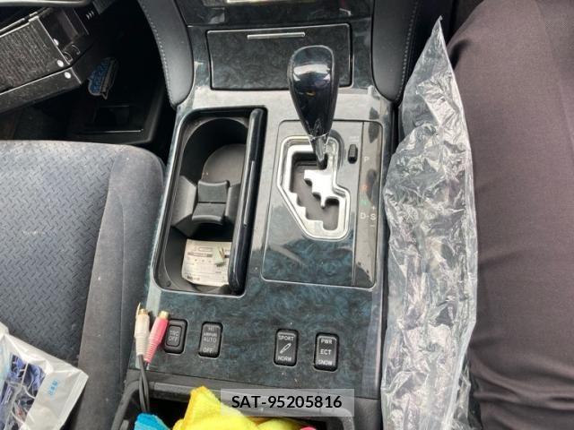 Toyota CROWN SEDAN 2005-10 7875889-23