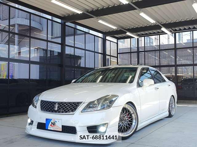 Toyota CROWN SEDAN 2011-12 7875882-2