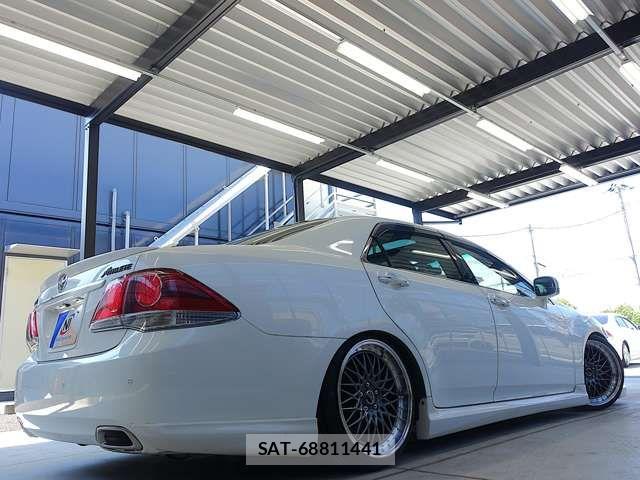 Toyota CROWN SEDAN 2011-12 7875882-6