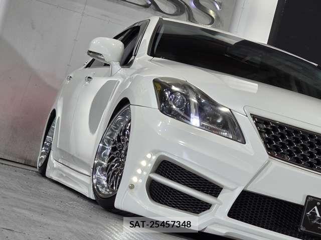 Toyota CROWN SEDAN 2010-07 7875885-10