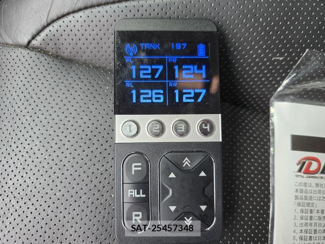 Toyota CROWN SEDAN 2010-07 7875885-29