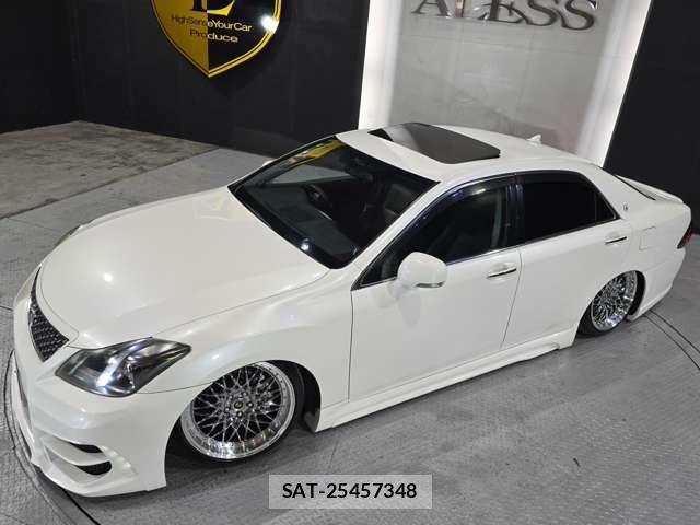 Toyota CROWN SEDAN 2010-07 7875885-6