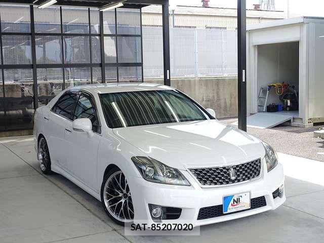 Toyota CROWN SEDAN 2010-12 7875886-12