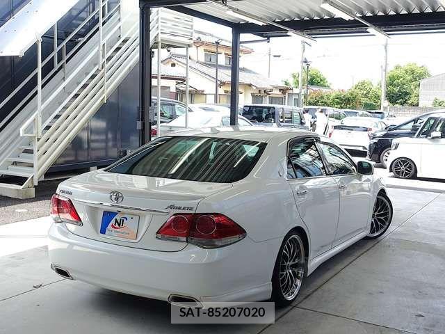 Toyota CROWN SEDAN 2010-12 7875886-7