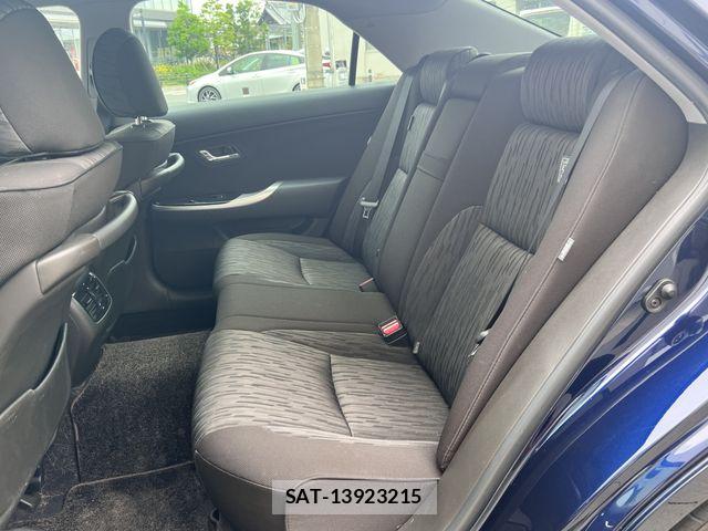 Toyota CROWN SEDAN 2011-11 7902447-9