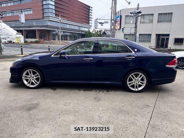 Toyota CROWN SEDAN 2011-11 7902447-20