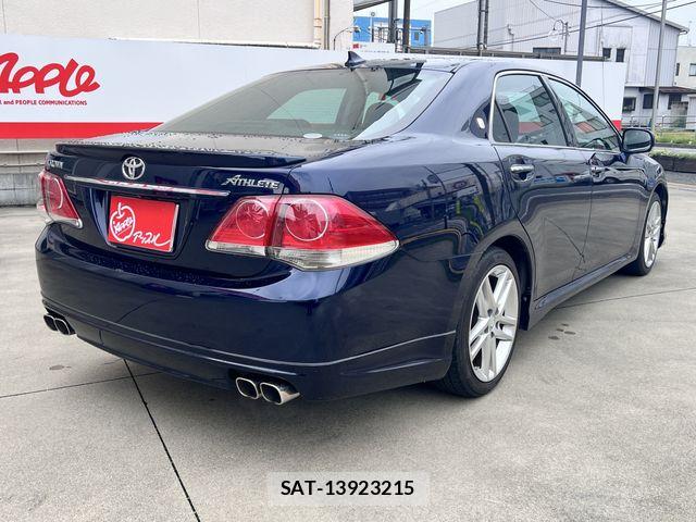 Toyota CROWN SEDAN 2011-11 7902447-2
