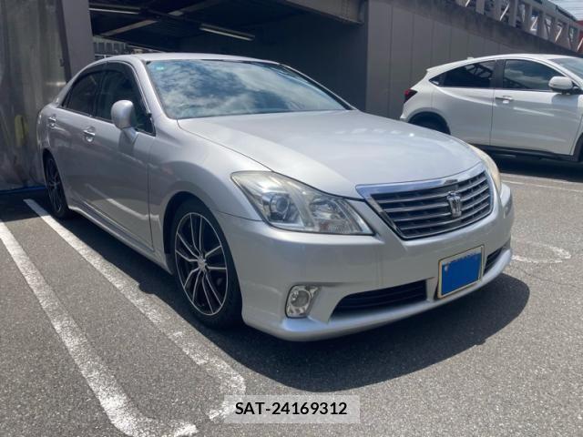 Toyota CROWN SEDAN 2010-03 7902450-3