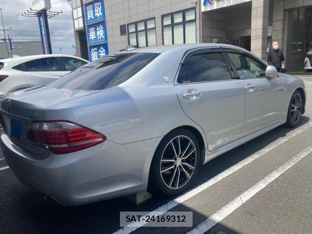 Toyota CROWN SEDAN 2010-03 7902450-5