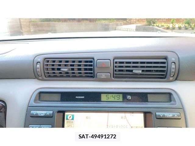 Toyota CROWN SEDAN 2002-04 7902449-18